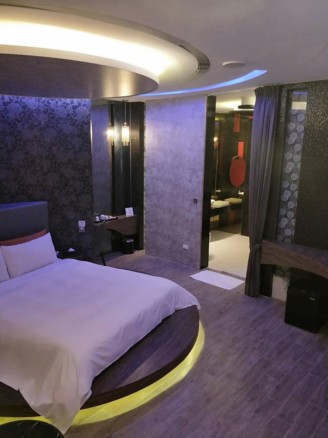 Chen He Spa Motel Lukang Kültér fotó