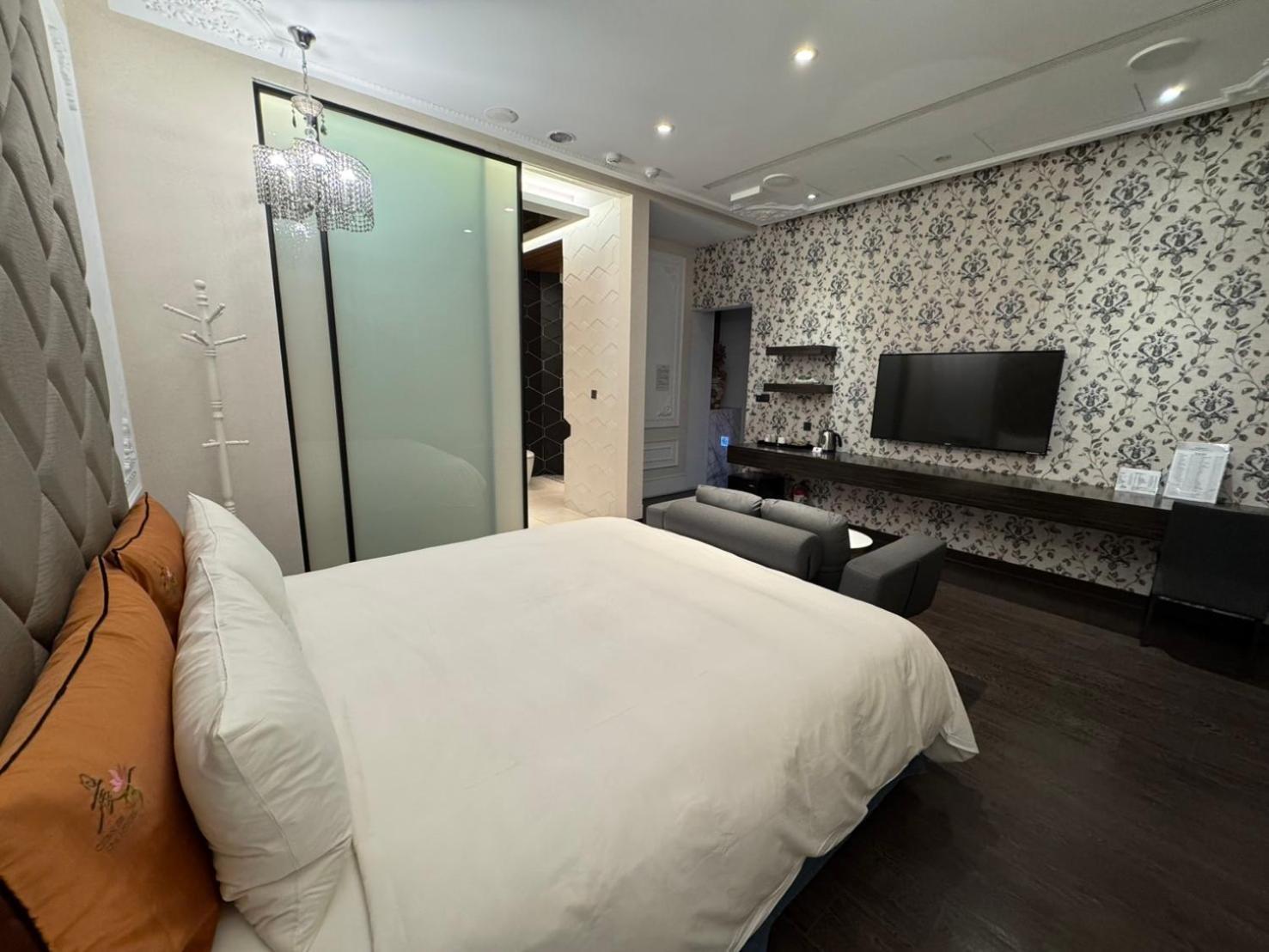 Chen He Spa Motel Lukang Kültér fotó