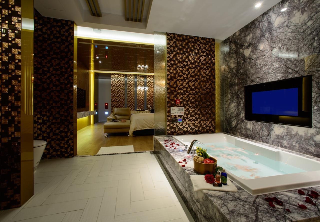 Chen He Spa Motel Lukang Kültér fotó